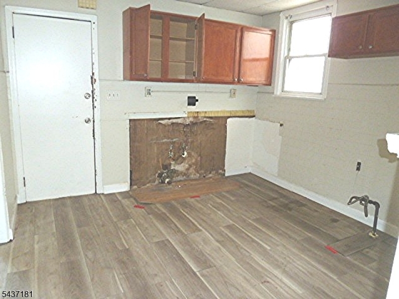 557 Magnolia Avenue Elizabeth NJ 07206