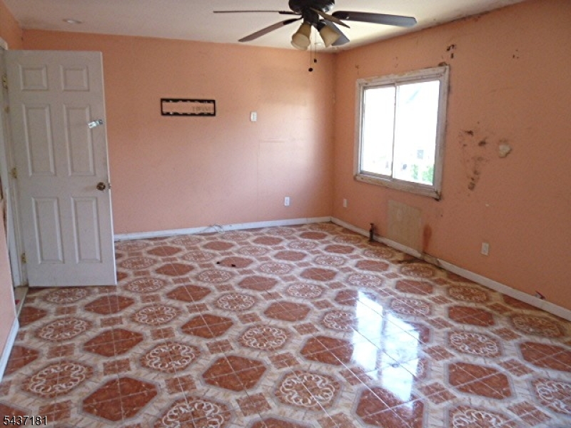 557 Magnolia Avenue Elizabeth NJ 07206