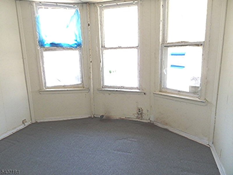 557 Magnolia Avenue Elizabeth NJ 07206