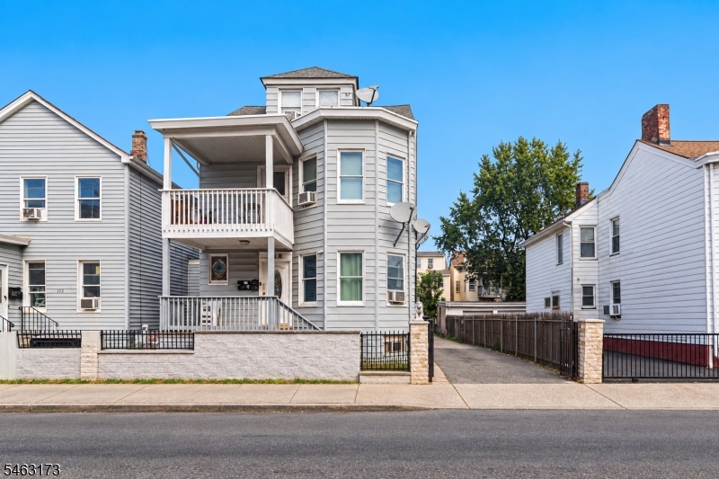 128 Redwood Avenue Paterson NJ 07522