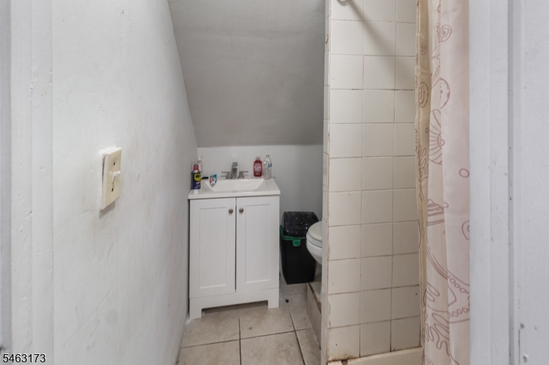 128 Redwood Avenue Paterson NJ 07522