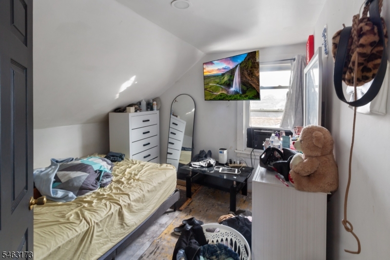 128 Redwood Avenue Paterson NJ 07522