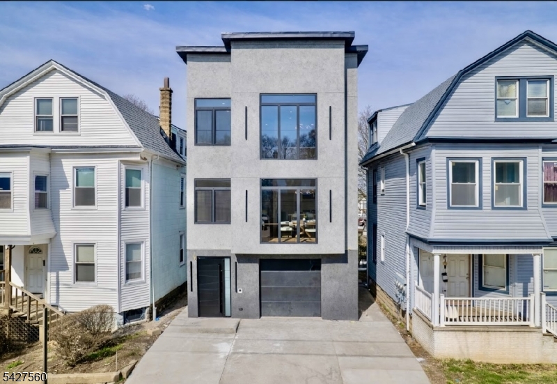31 Grace Street Irvington NJ 07111