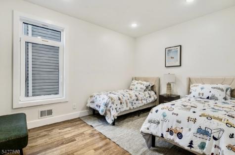 31 Grace Street Irvington NJ 07111