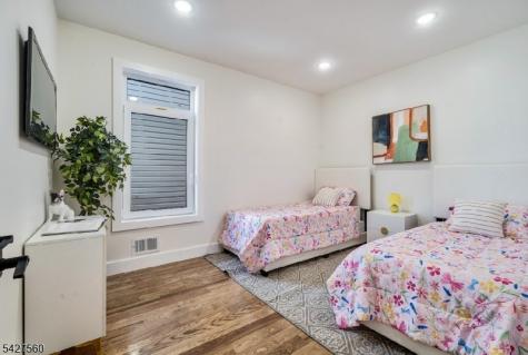 31 Grace Street Irvington NJ 07111