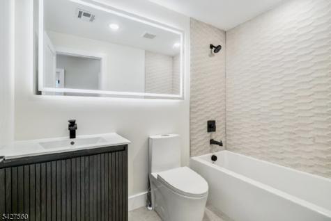 31 Grace Street Irvington NJ 07111