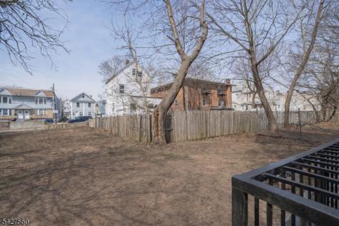 31 Grace Street Irvington NJ 07111