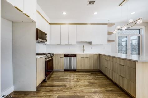 31 Grace Street Irvington NJ 07111