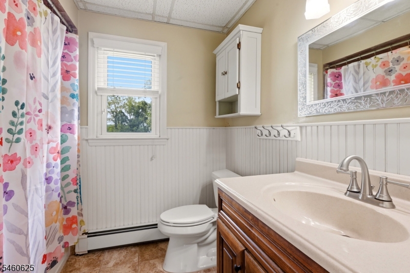 33 Willow Avenue Woodbridge NJ 08830