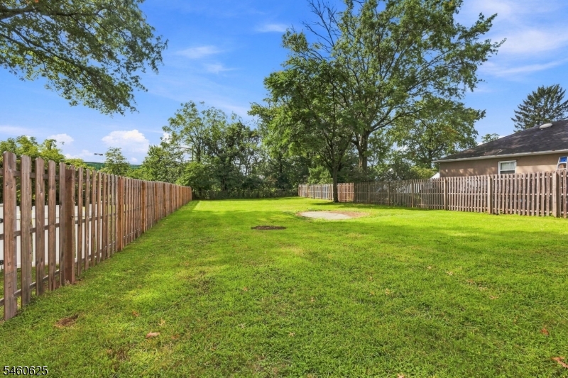 33 Willow Avenue Woodbridge NJ 08830
