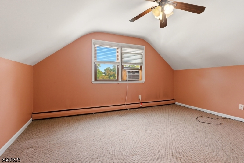 33 Willow Avenue Woodbridge NJ 08830