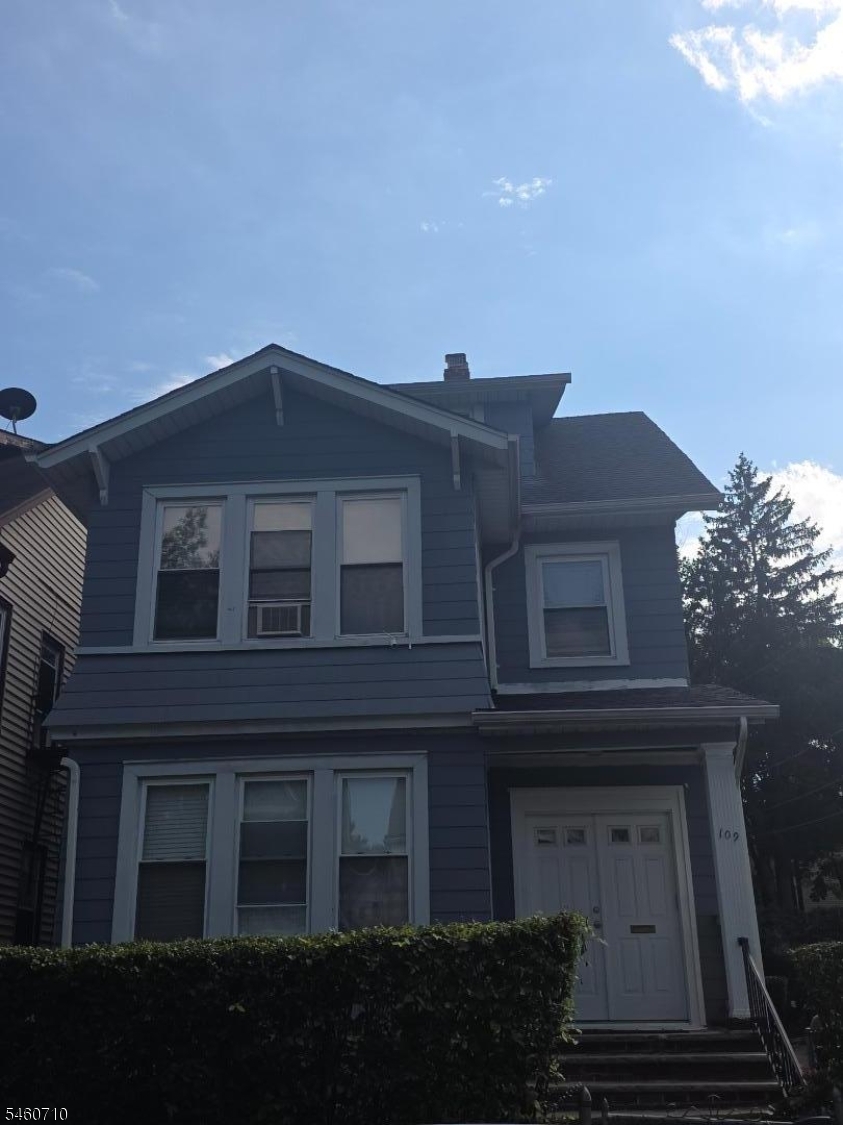 109 Burchard Avenue East Orange NJ 07017