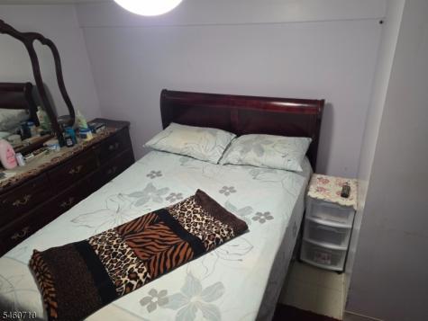 109 Burchard Avenue East Orange NJ 07017