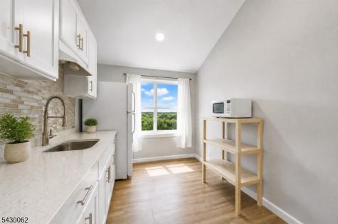 7 Belle Avenue Paterson NJ 07522