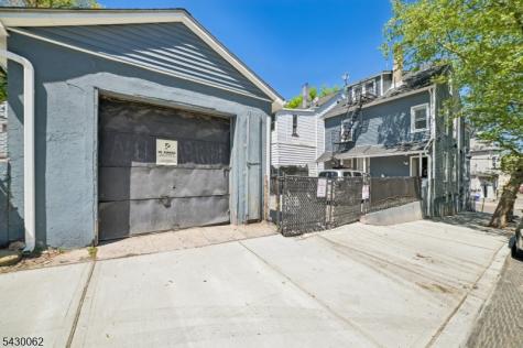 7 Belle Avenue Paterson NJ 07522