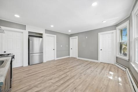 7 Belle Avenue Paterson NJ 07522