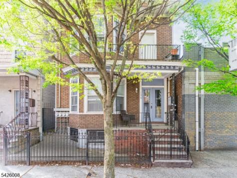 196 Sussex Avenue Newark NJ 07103