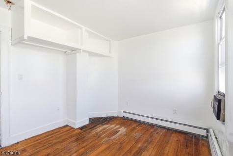196 Sussex Avenue Newark NJ 07103