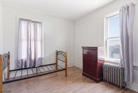 316 Ellery Avenue Newark NJ 07106