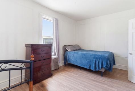 316 Ellery Avenue Newark NJ 07106