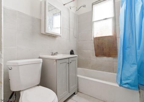316 Ellery Avenue Newark NJ 07106