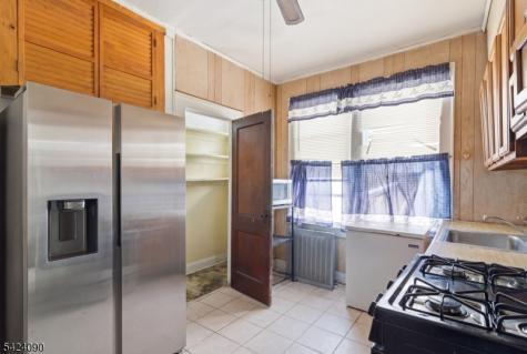 316 Ellery Avenue Newark NJ 07106