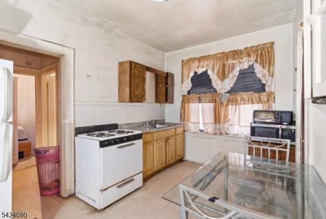 316 Ellery Avenue Newark NJ 07106