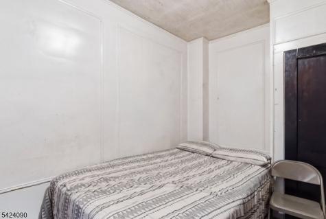 316 Ellery Avenue Newark NJ 07106