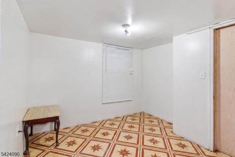 316 Ellery Avenue Newark NJ 07106