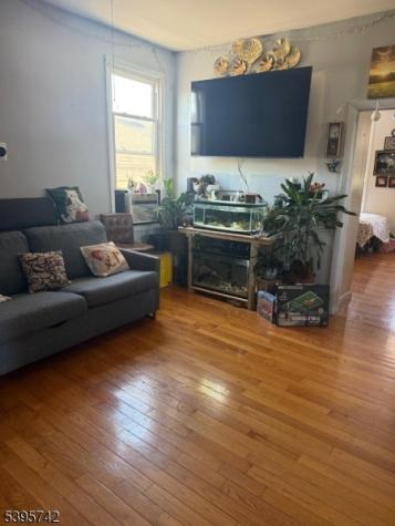 414 24TH Street Union NJ 07087