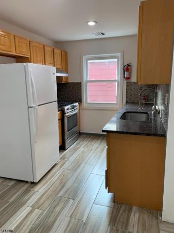 323 Union Avenue Irvington NJ 07111