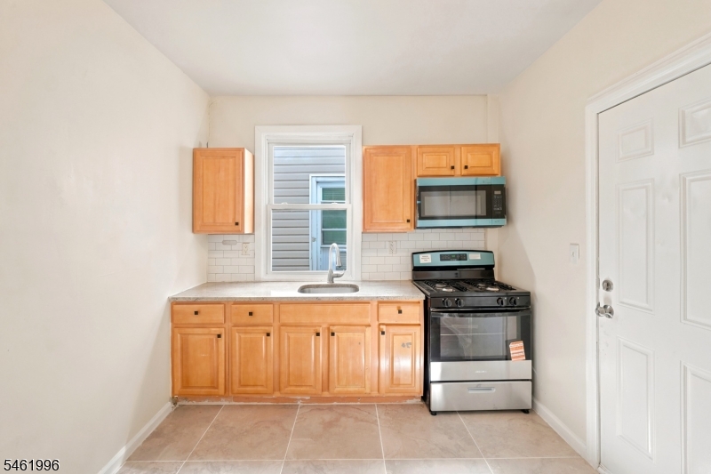 491 S 17th Street Newark NJ 07103