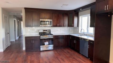 560 N 11th Street Newark NJ 07107
