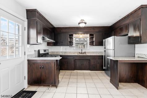 274 Greylock Parkway Belleville NJ 07109
