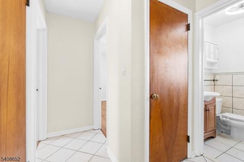 274 Greylock Parkway Belleville NJ 07109