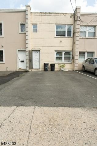 697 N 5th Street Newark NJ 07107