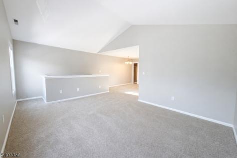 48 Holland Street Newark NJ 07103