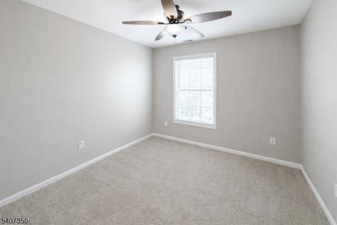 48 Holland Street Newark NJ 07103