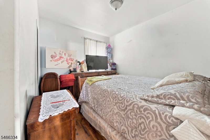 112 4TH Avenue Paterson NJ 07524