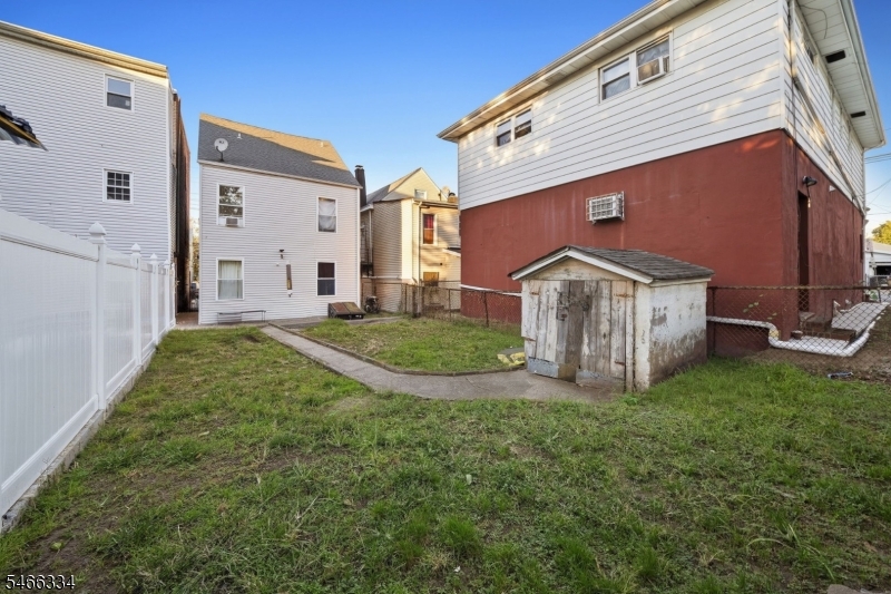 112 4TH Avenue Paterson NJ 07524