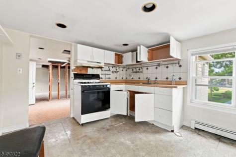 437 State Route 10 Hanover NJ 07981