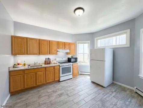 237 6TH Avenue Newark NJ 07107