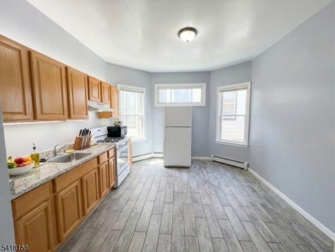 237 6TH Avenue Newark NJ 07107