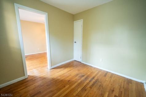 6 Bayside Park Drive Jersey City NJ 07305