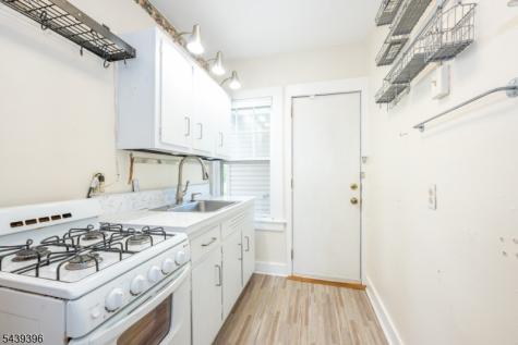 81 Lane Avenue West Caldwell NJ 07006