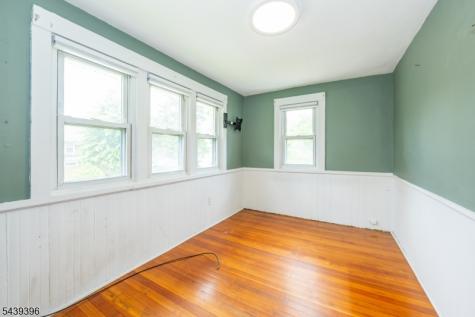 81 Lane Avenue West Caldwell NJ 07006