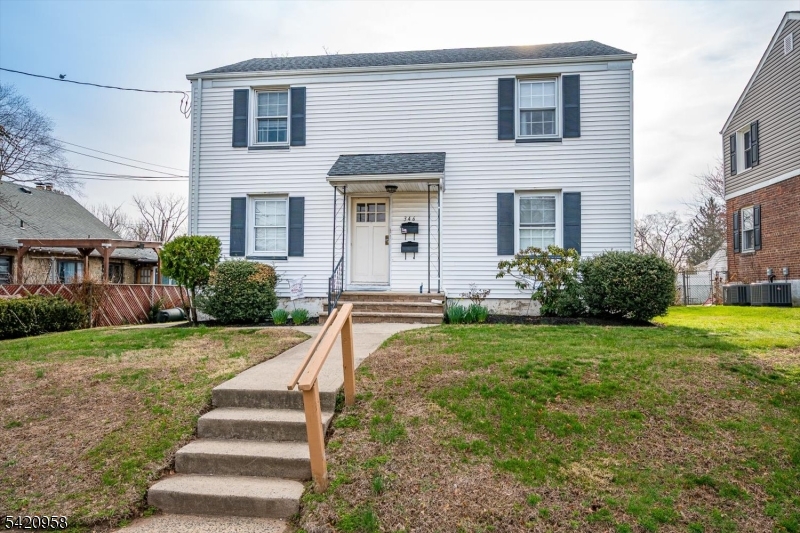 346 N 6th Avenue Manville NJ 08835