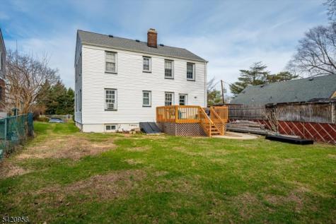 346 N 6th Avenue Manville NJ 08835