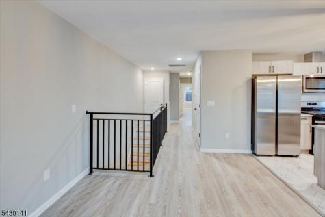 54 Holland Street Newark NJ 07103
