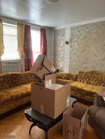 51 Brookwood Street East Orange NJ 07018